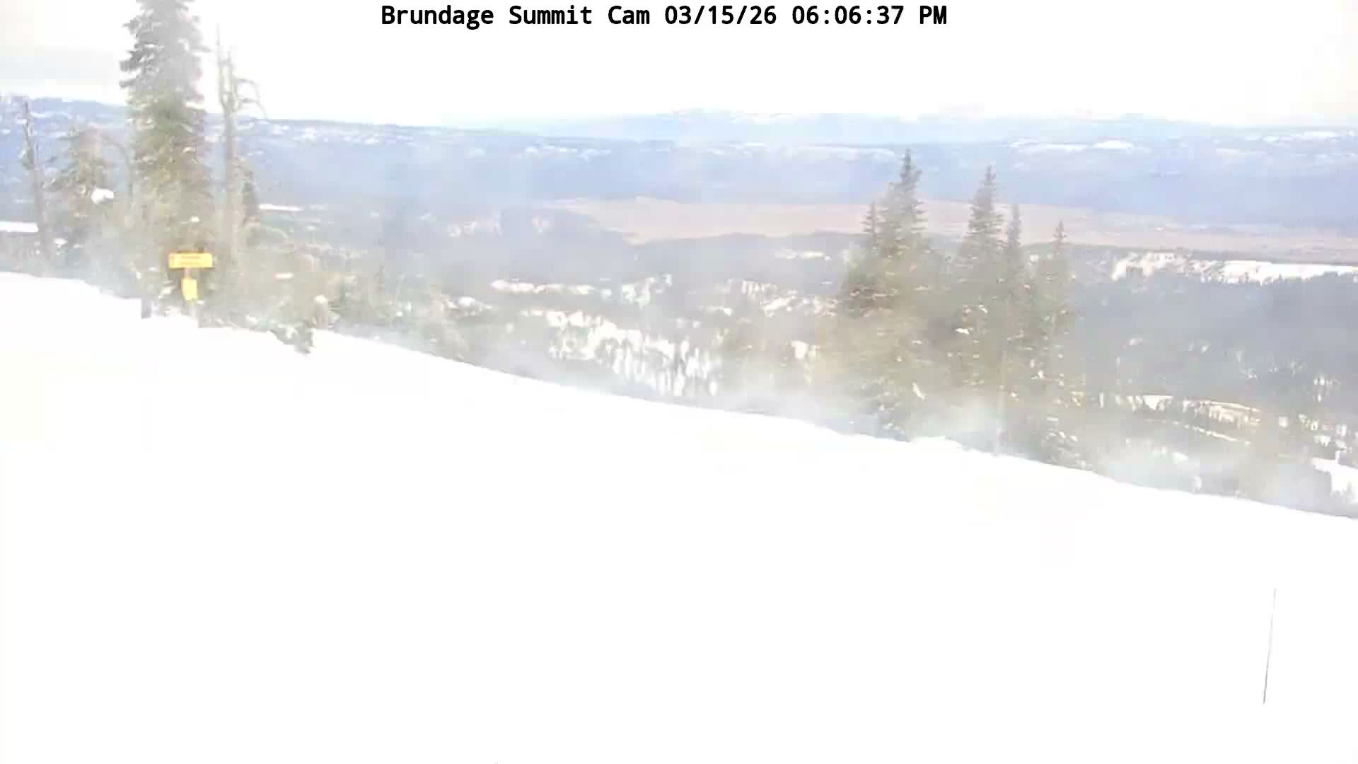 Brundage Mountain Summit Panaromic 360 View Live Cam - McCall, Valley, Idaho, USA