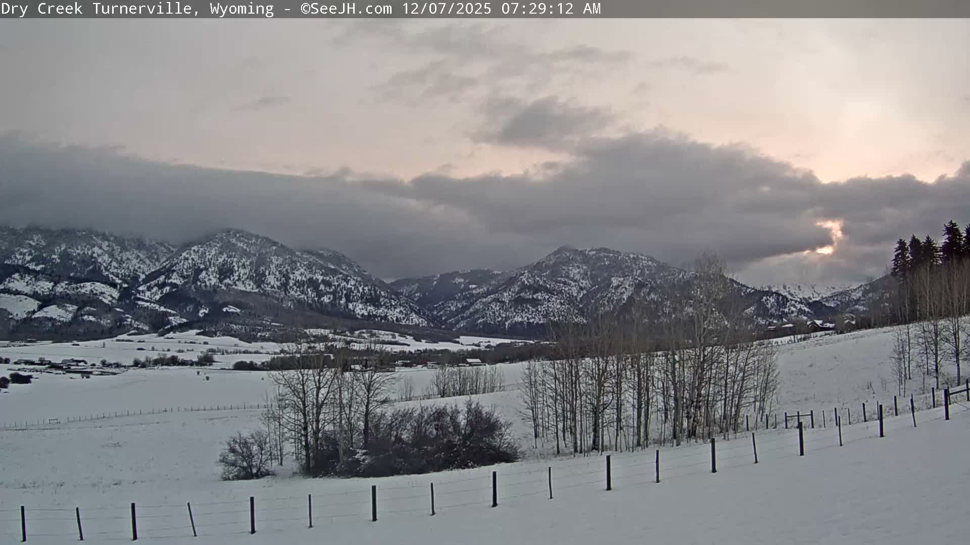 Bedford Village, Haystack Peak Live Cam - Bedford, Lincoln, Wyoming, USA
