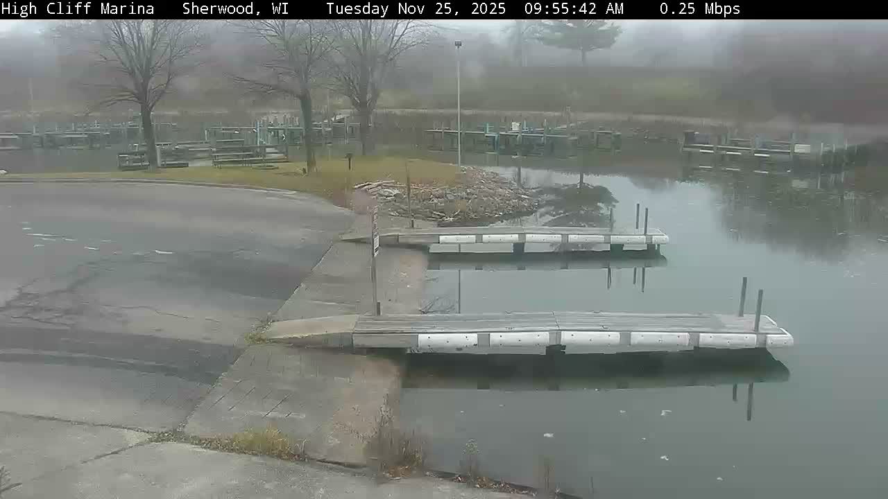Sherwood, High Cliff Marina Live Cam - Sherwood, Calumet, Wisconsin, USA