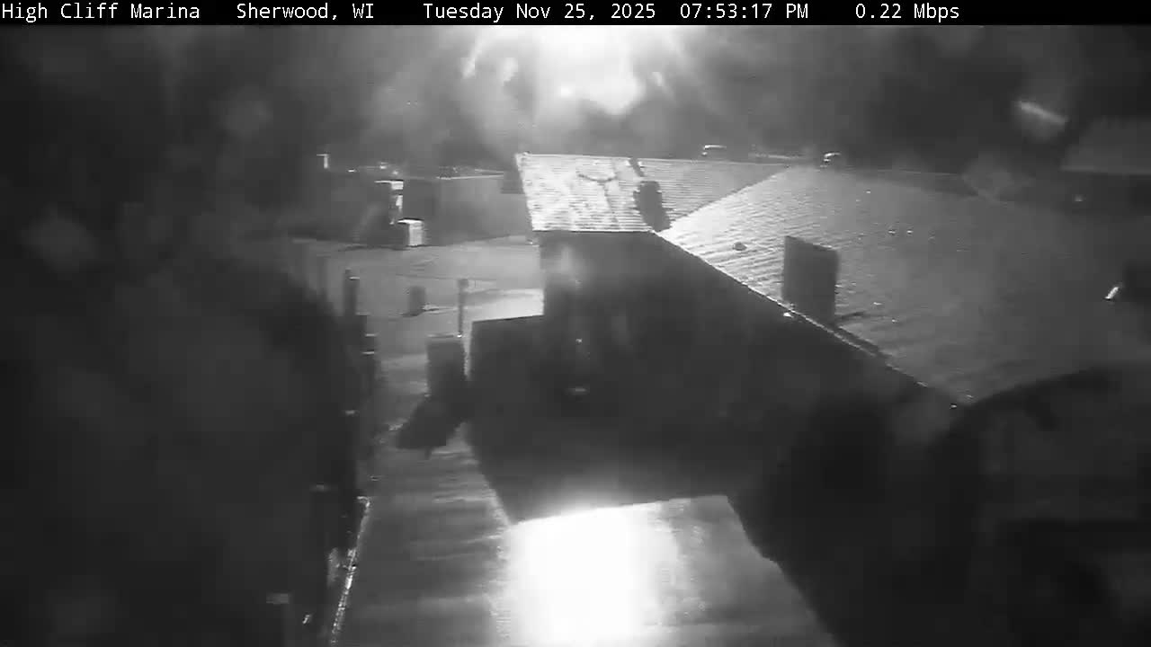 Sherwood, High Cliff Marina Live Cam - Sherwood, Calumet, Wisconsin, USA