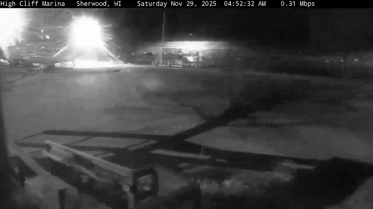 Sherwood, High Cliff Marina Live Cam - Sherwood, Calumet, Wisconsin, USA