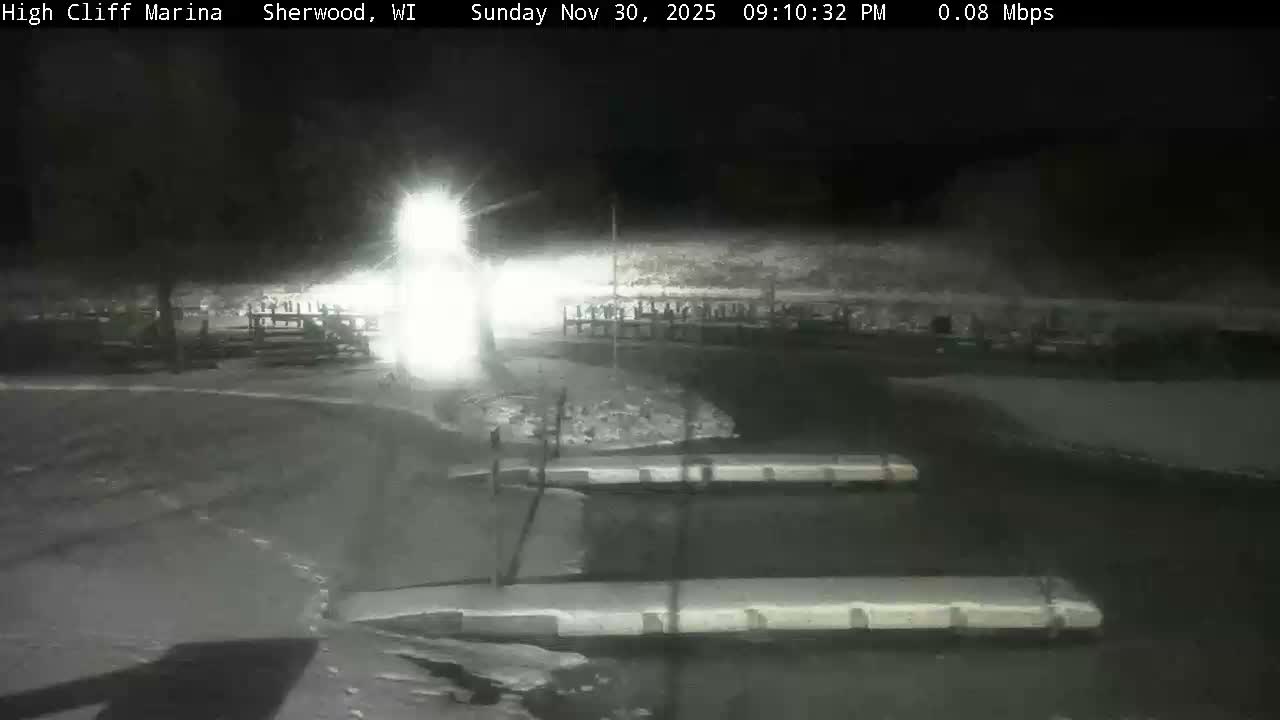 Sherwood, High Cliff Marina Live Cam - Sherwood, Calumet, Wisconsin, USA