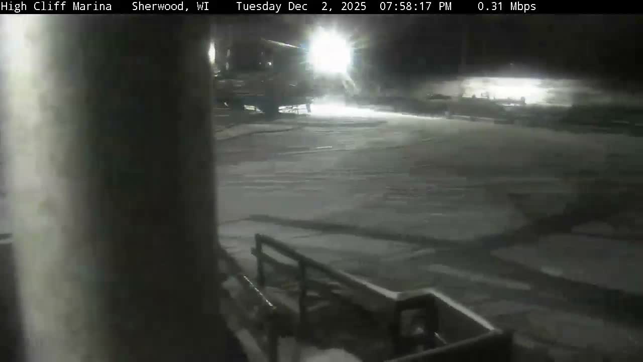 Sherwood, High Cliff Marina Live Cam - Sherwood, Calumet, Wisconsin, USA