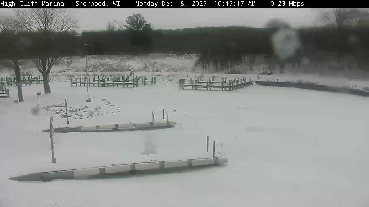 Sherwood, High Cliff Marina Live Cam - Sherwood, Calumet, Wisconsin, USA