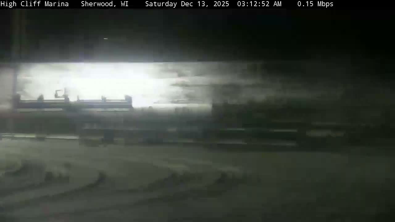Sherwood, High Cliff Marina Live Cam - Sherwood, Calumet, Wisconsin, USA