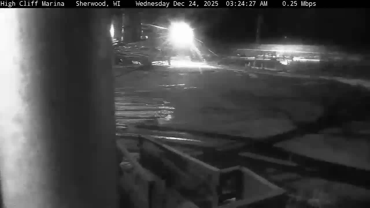 Sherwood, High Cliff Marina Live Cam - Sherwood, Calumet, Wisconsin, USA
