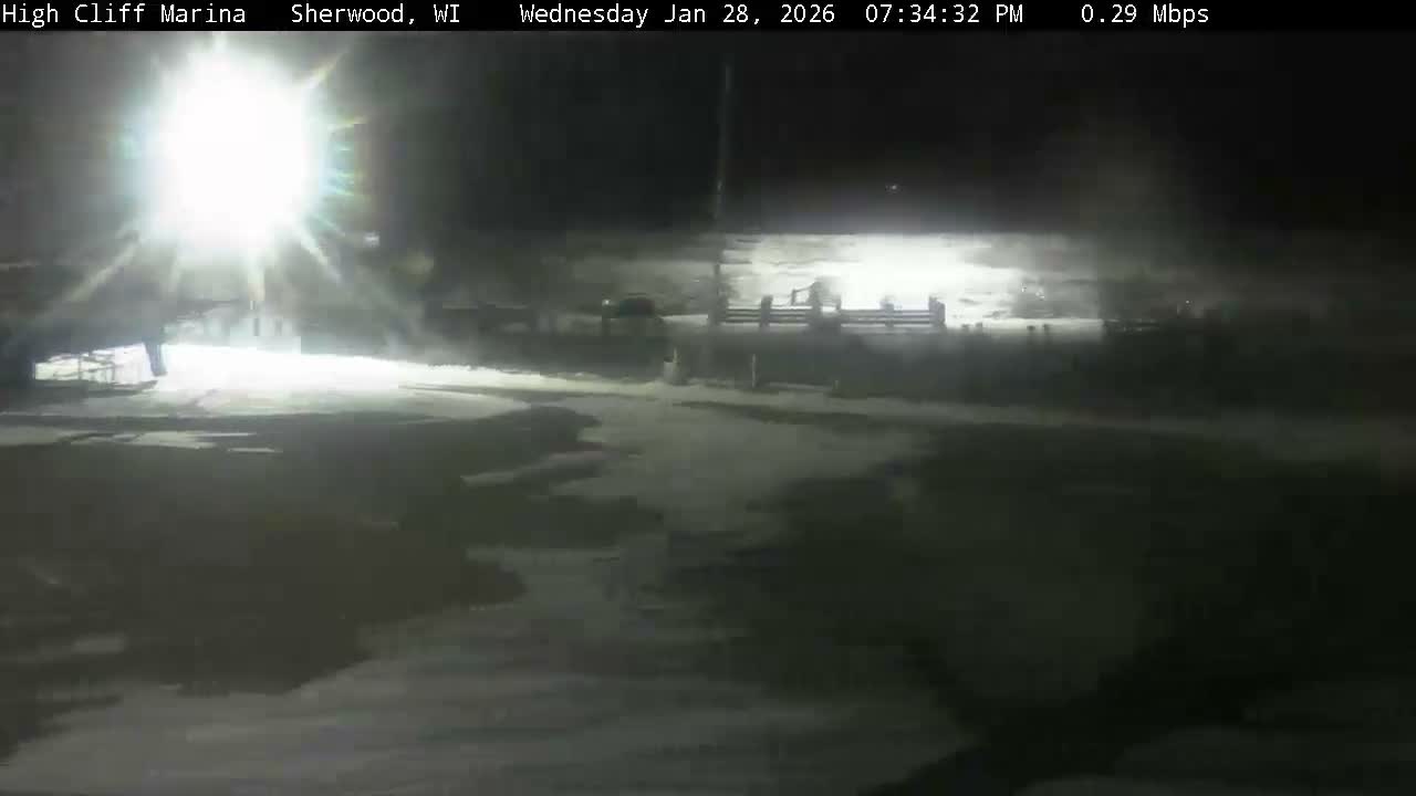 Sherwood, High Cliff Marina Live Cam - Sherwood, Calumet, Wisconsin, USA