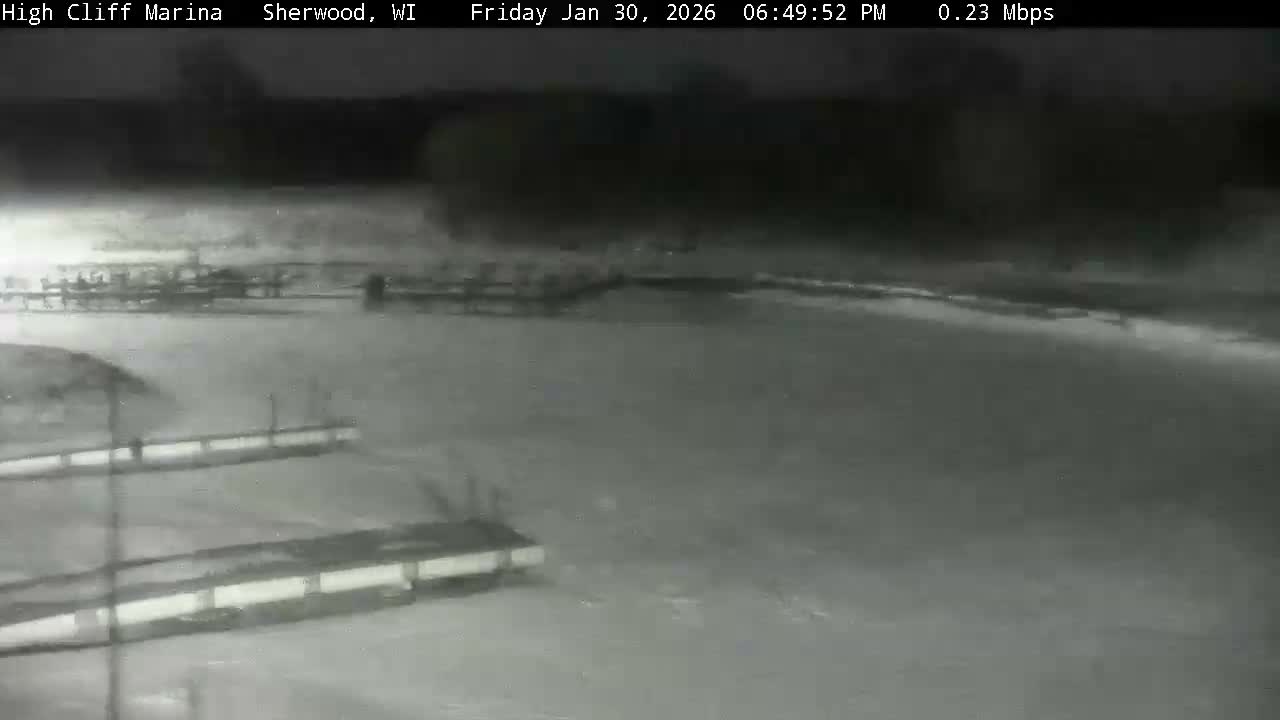 Sherwood, High Cliff Marina Live Cam - Sherwood, Calumet, Wisconsin, USA