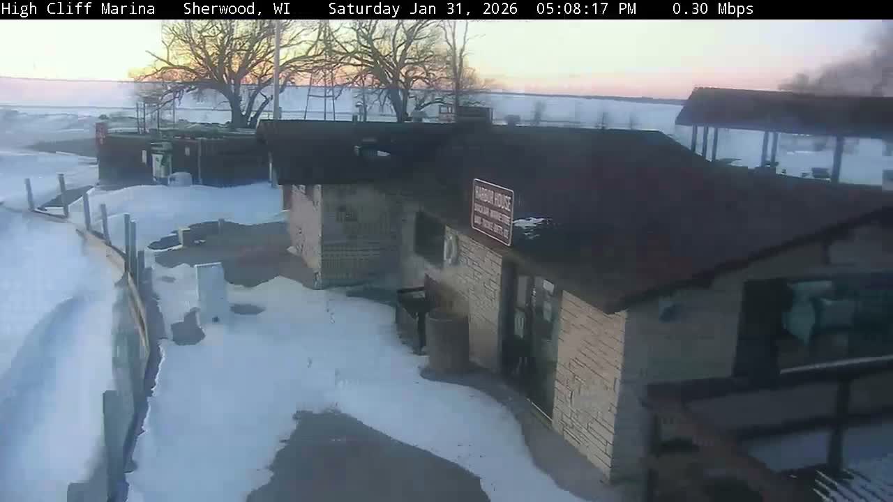 Sherwood, High Cliff Marina Live Cam - Sherwood, Calumet, Wisconsin, USA