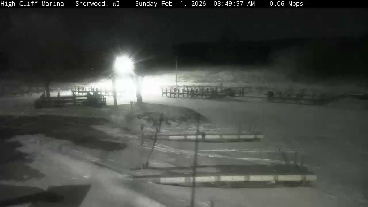 Sherwood, High Cliff Marina Live Cam - Sherwood, Calumet, Wisconsin, USA