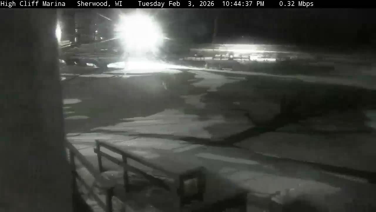 Sherwood, High Cliff Marina Live Cam - Sherwood, Calumet, Wisconsin, USA