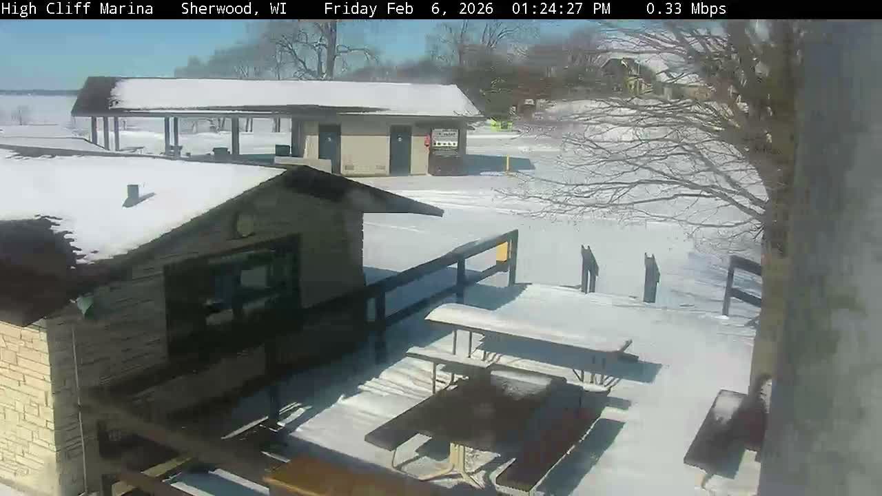 Sherwood, High Cliff Marina Live Cam - Sherwood, Calumet, Wisconsin, USA