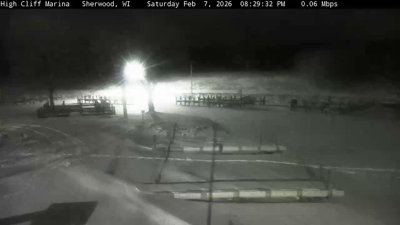 Sherwood, High Cliff Marina Live Cam - Sherwood, Calumet, Wisconsin, USA