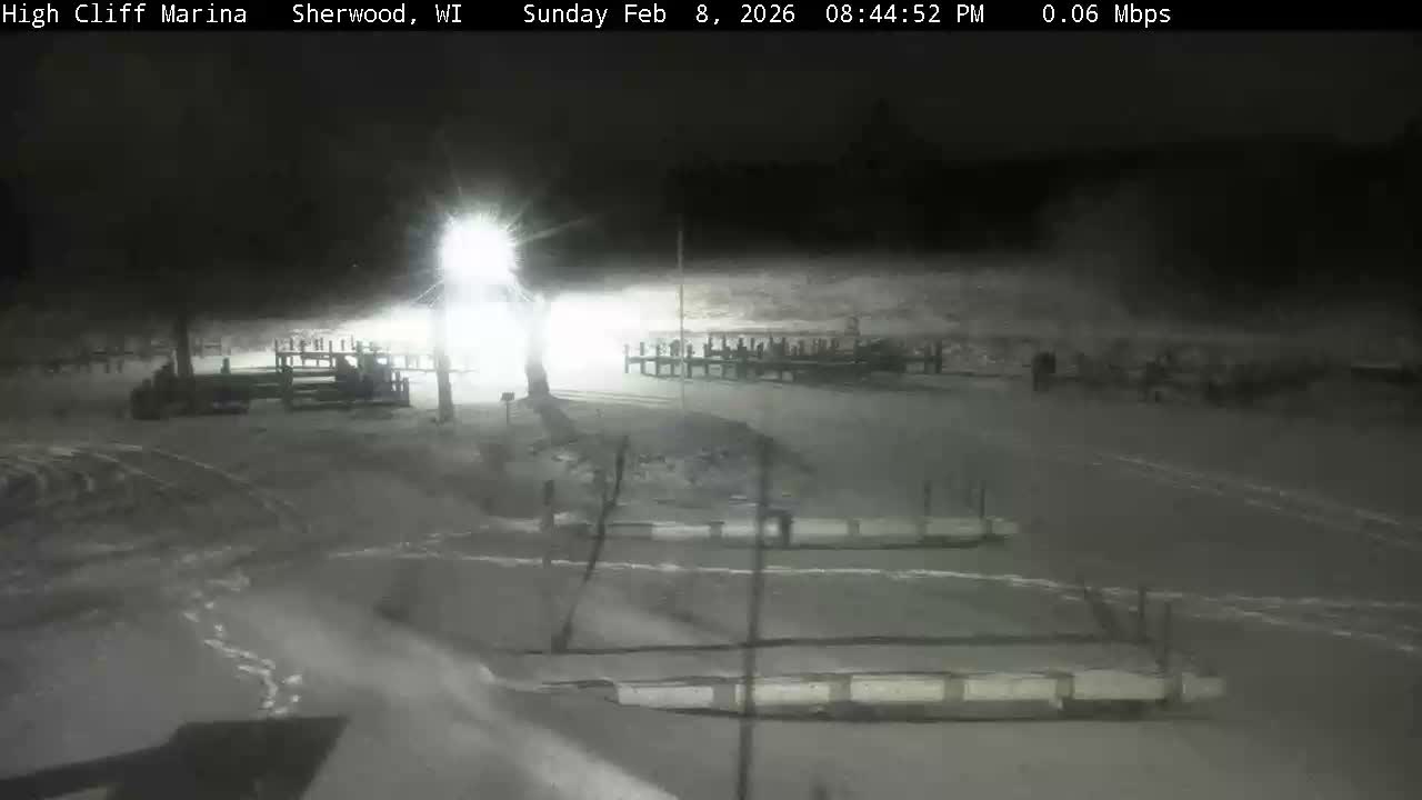 Sherwood, High Cliff Marina Live Cam - Sherwood, Calumet, Wisconsin, USA