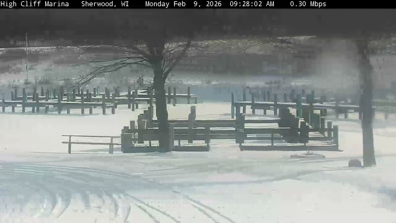 Sherwood, High Cliff Marina Live Cam - Sherwood, Calumet, Wisconsin, USA