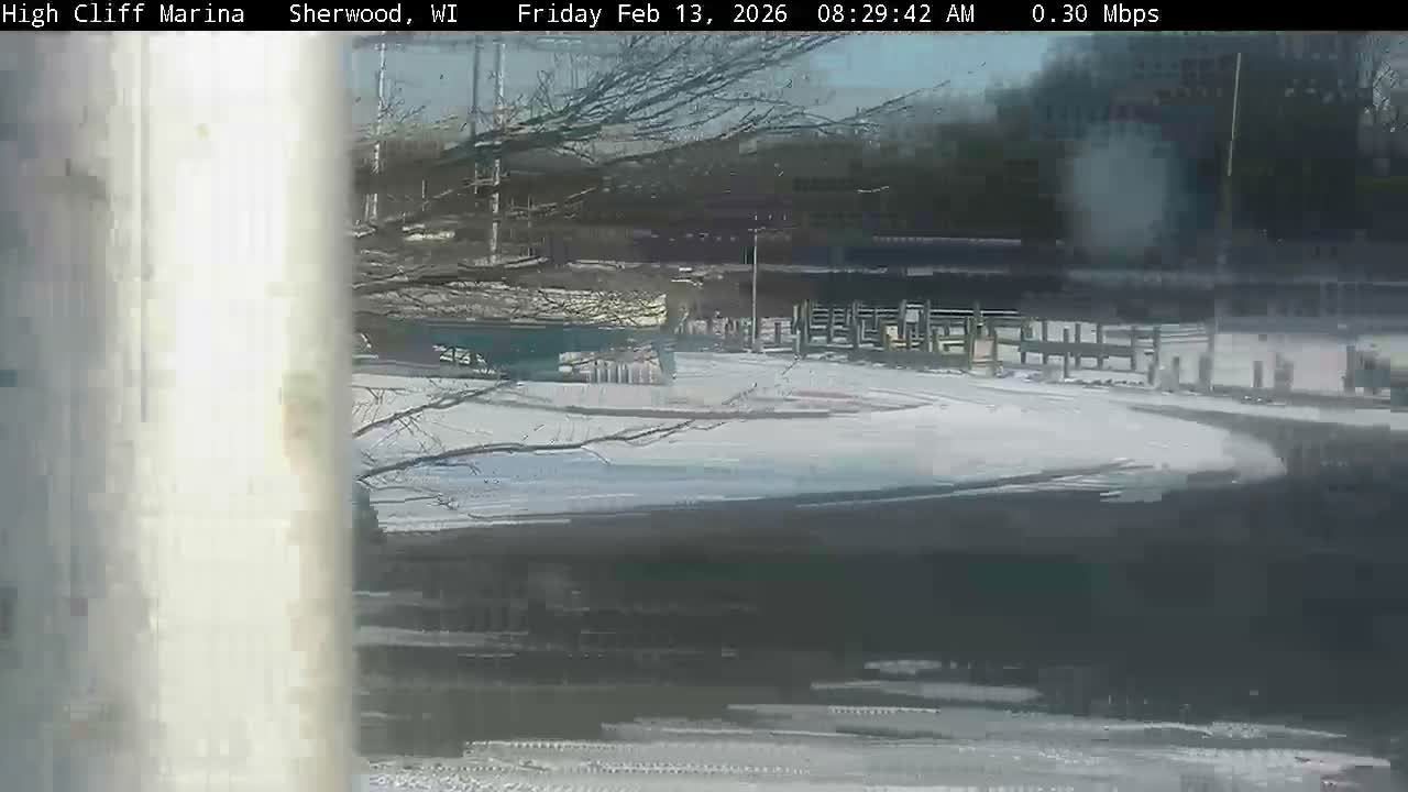 Sherwood, High Cliff Marina Live Cam - Sherwood, Calumet, Wisconsin, USA