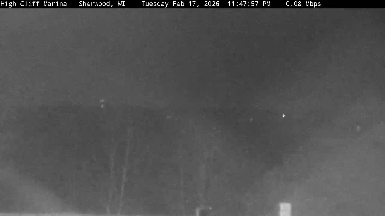 Sherwood, High Cliff Marina Live Cam - Sherwood, Calumet, Wisconsin, USA