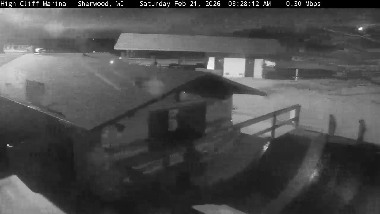 Sherwood, High Cliff Marina Live Cam - Sherwood, Calumet, Wisconsin, USA