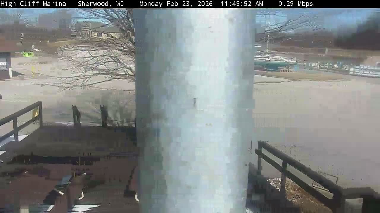 Sherwood, High Cliff Marina Live Cam - Sherwood, Calumet, Wisconsin, USA