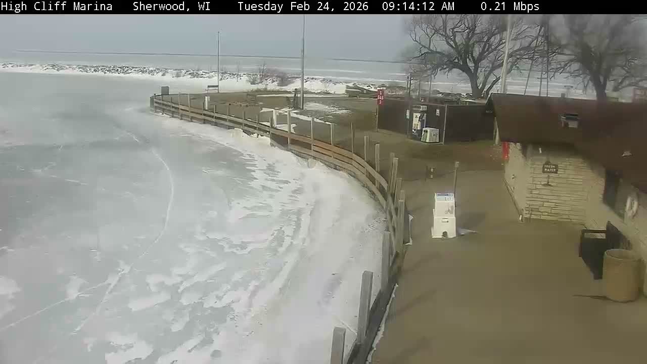 Sherwood, High Cliff Marina Live Cam - Sherwood, Calumet, Wisconsin, USA