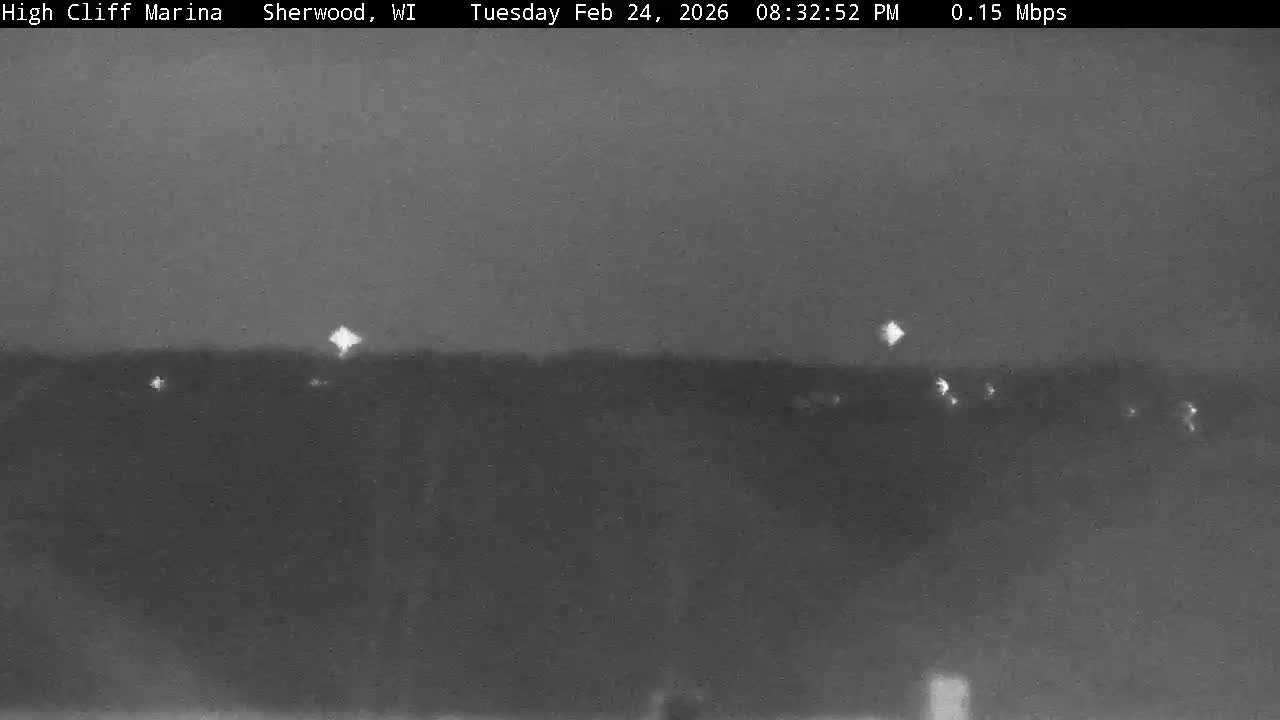 Sherwood, High Cliff Marina Live Cam - Sherwood, Calumet, Wisconsin, USA