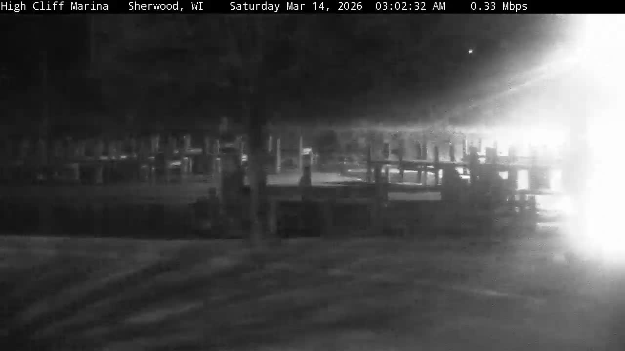 Sherwood, High Cliff Marina Live Cam - Sherwood, Calumet, Wisconsin, USA
