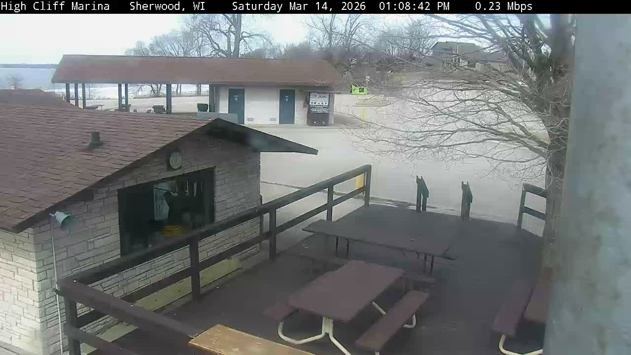 Sherwood, High Cliff Marina Live Cam - Sherwood, Calumet, Wisconsin, USA