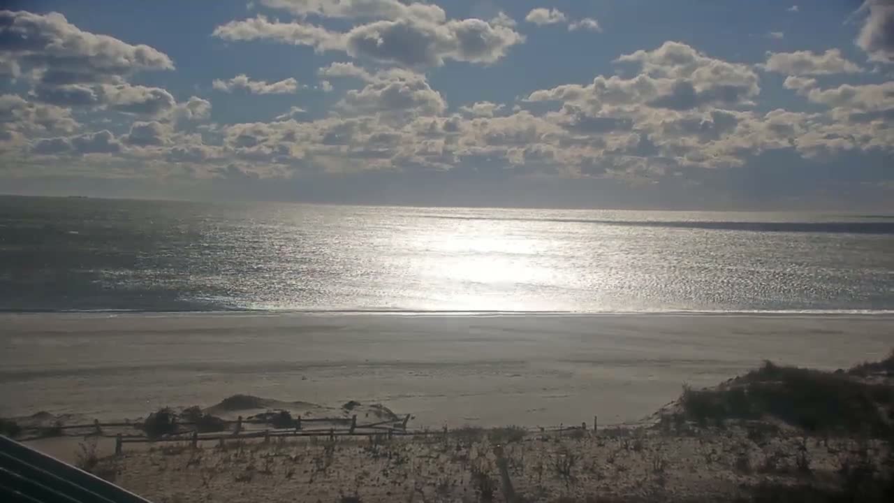 Sea Isle City Beach Live Cam - Sea Isle City, Cape May, New Jersey, USA