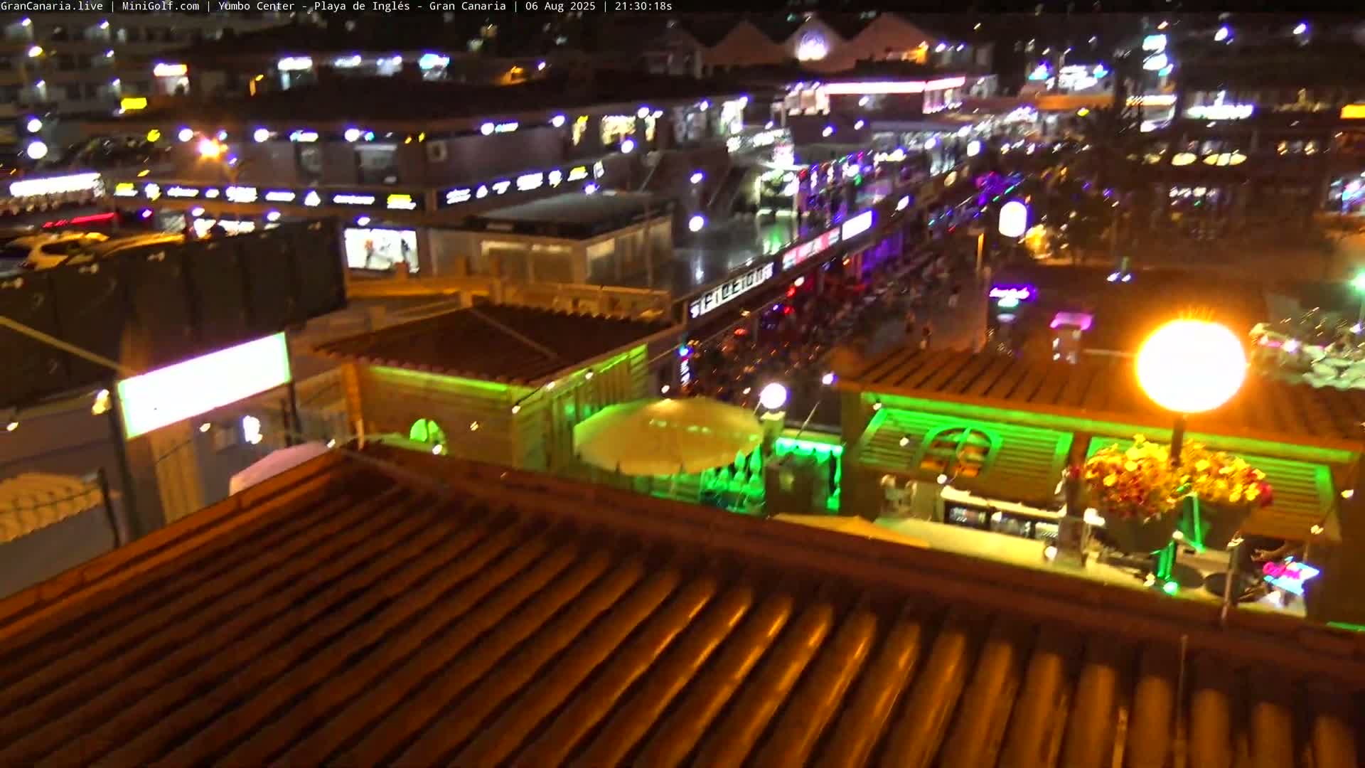 Gran Canaria, Playa del Ingles City & Yumbo Centrum Shopping Mall Live Cam - Playa del Inglés, San Bartolomé de Tirajana, Gran Canaria, Canary Islands (Canarias), Spain