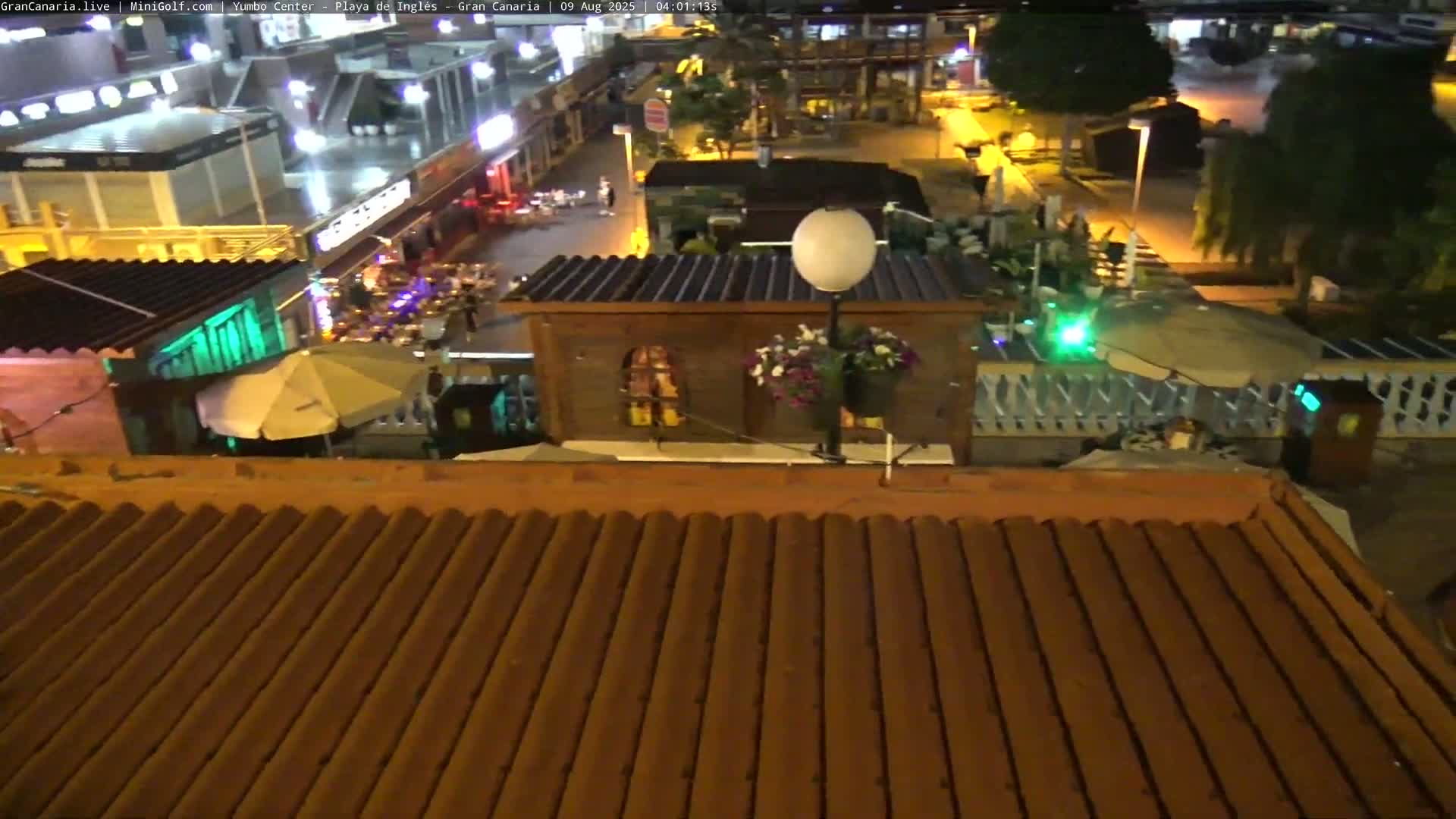 Gran Canaria, Playa del Ingles City & Yumbo Centrum Shopping Mall Live Cam - Playa del Inglés, San Bartolomé de Tirajana, Gran Canaria, Canary Islands (Canarias), Spain