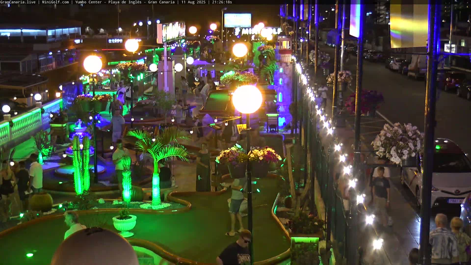Gran Canaria, Playa del Ingles City & Yumbo Centrum Shopping Mall Live Cam - Playa del Inglés, San Bartolomé de Tirajana, Gran Canaria, Canary Islands (Canarias), Spain