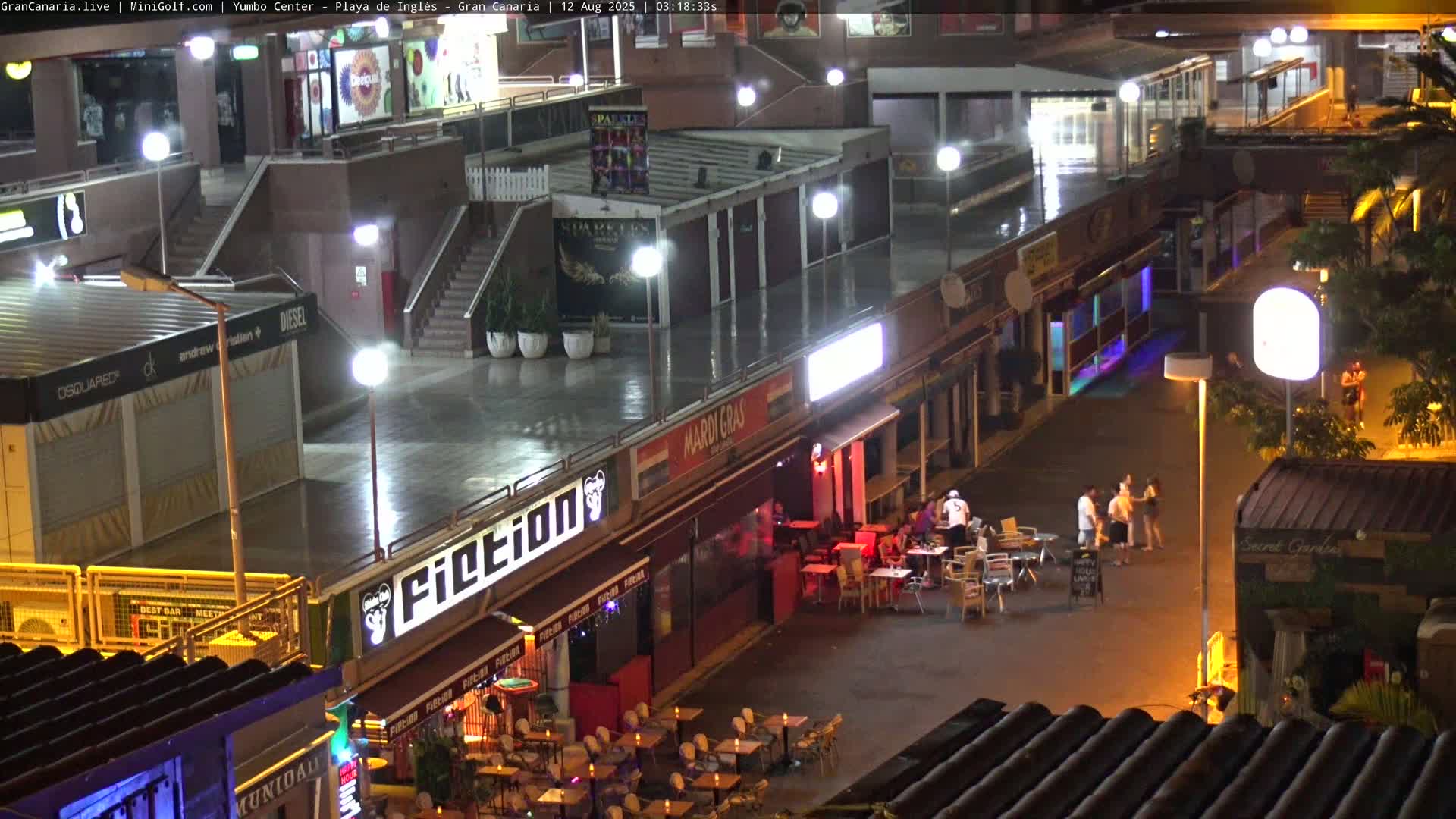Gran Canaria, Playa del Ingles City & Yumbo Centrum Shopping Mall Live Cam - Playa del Inglés, San Bartolomé de Tirajana, Gran Canaria, Canary Islands (Canarias), Spain