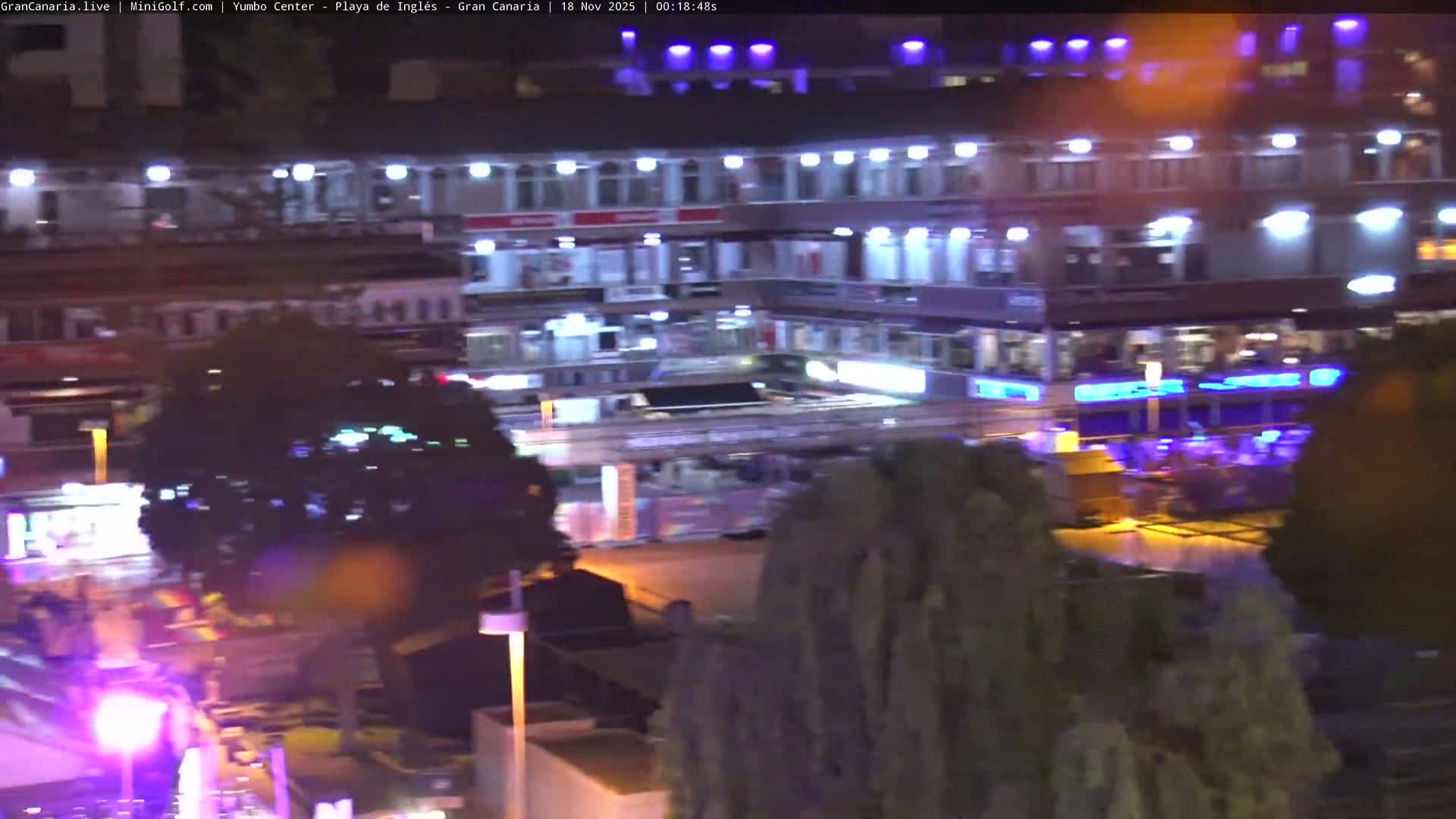 Gran Canaria, Playa del Ingles City & Yumbo Centrum Shopping Mall Live Cam - Playa del Inglés, San Bartolomé de Tirajana, Gran Canaria, Canary Islands (Canarias), Spain
