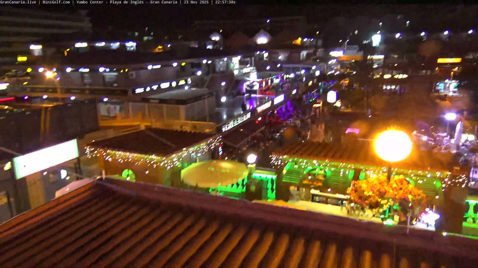 Gran Canaria, Playa del Ingles City & Yumbo Centrum Shopping Mall Live Cam - Playa del Inglés, San Bartolomé de Tirajana, Gran Canaria, Canary Islands (Canarias), Spain