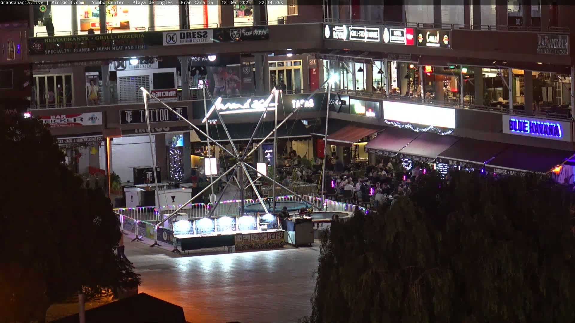 Gran Canaria, Playa del Ingles City & Yumbo Centrum Shopping Mall Live Cam - Playa del Inglés, San Bartolomé de Tirajana, Gran Canaria, Canary Islands (Canarias), Spain