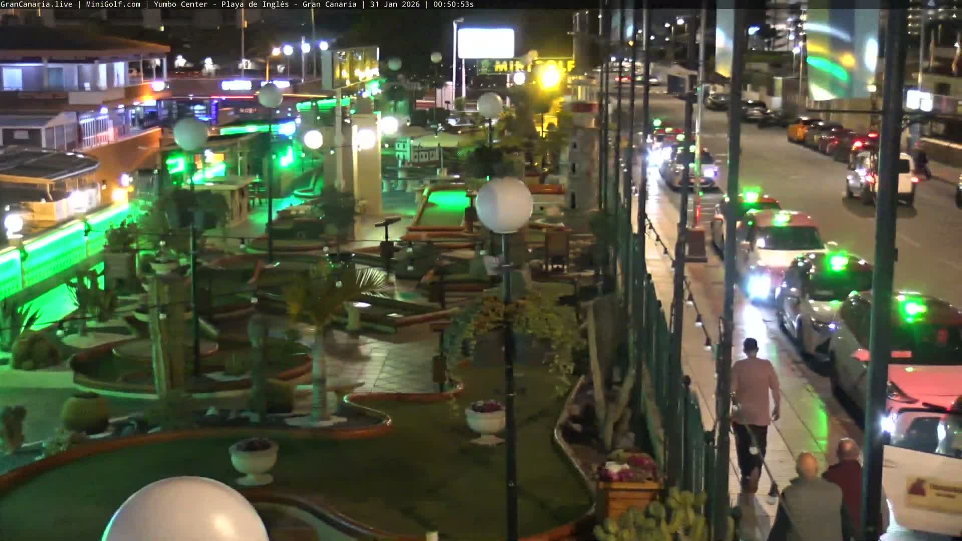 Gran Canaria, Playa del Ingles City & Yumbo Centrum Shopping Mall Live Cam - Playa del Inglés, San Bartolomé de Tirajana, Gran Canaria, Canary Islands (Canarias), Spain