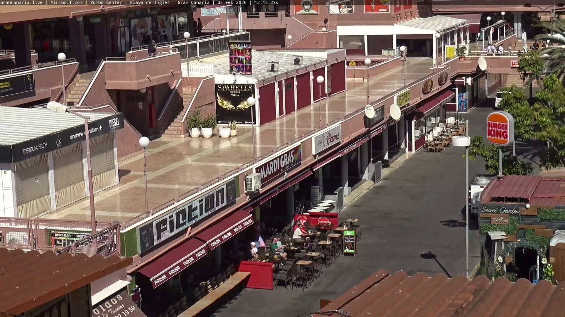Gran Canaria, Playa del Ingles City & Yumbo Centrum Shopping Mall Live Cam - Playa del Inglés, San Bartolomé de Tirajana, Gran Canaria, Canary Islands (Canarias), Spain