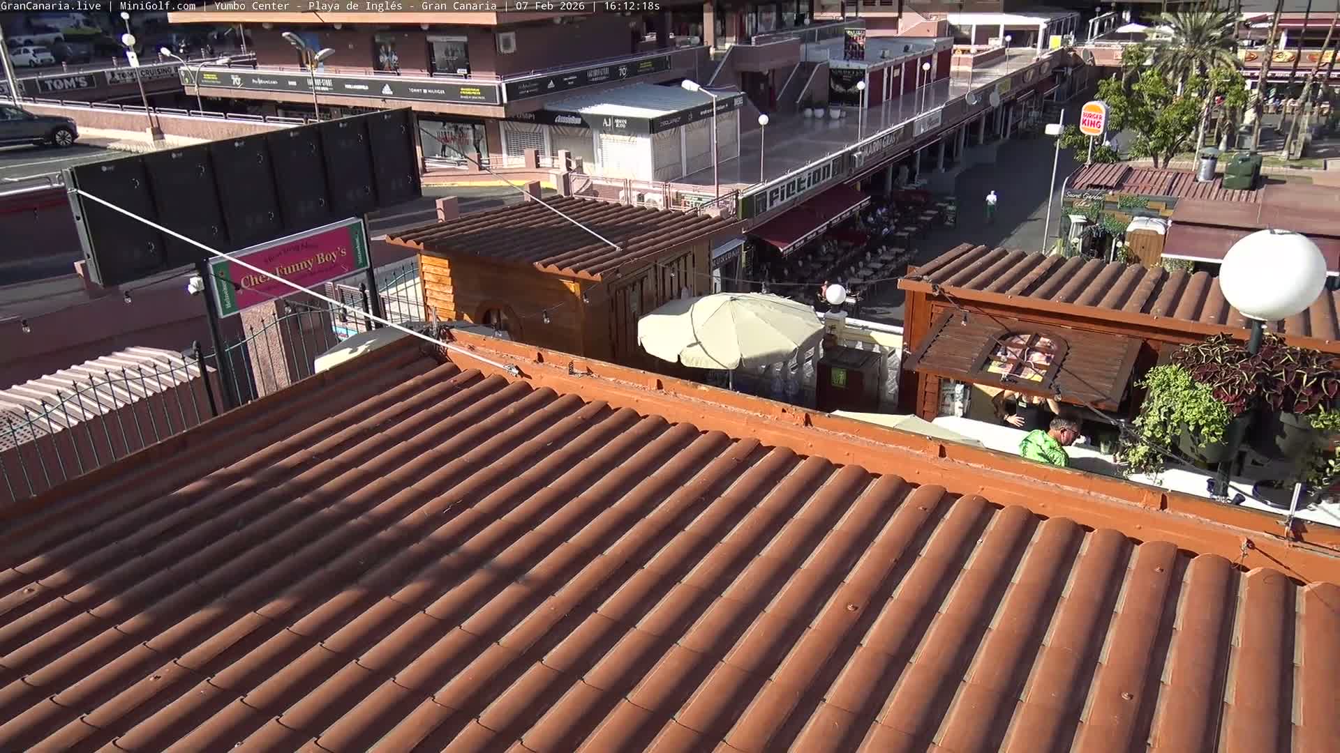 Gran Canaria, Playa del Ingles City & Yumbo Centrum Shopping Mall Live Cam - Playa del Inglés, San Bartolomé de Tirajana, Gran Canaria, Canary Islands (Canarias), Spain