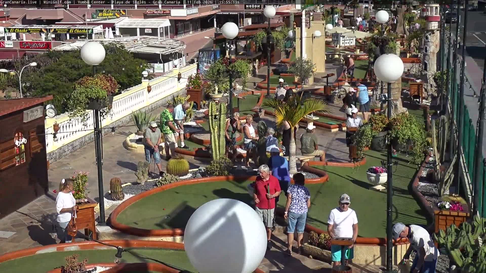 Gran Canaria, Playa del Ingles City & Yumbo Centrum Shopping Mall Live Cam - Playa del Inglés, San Bartolomé de Tirajana, Gran Canaria, Canary Islands (Canarias), Spain