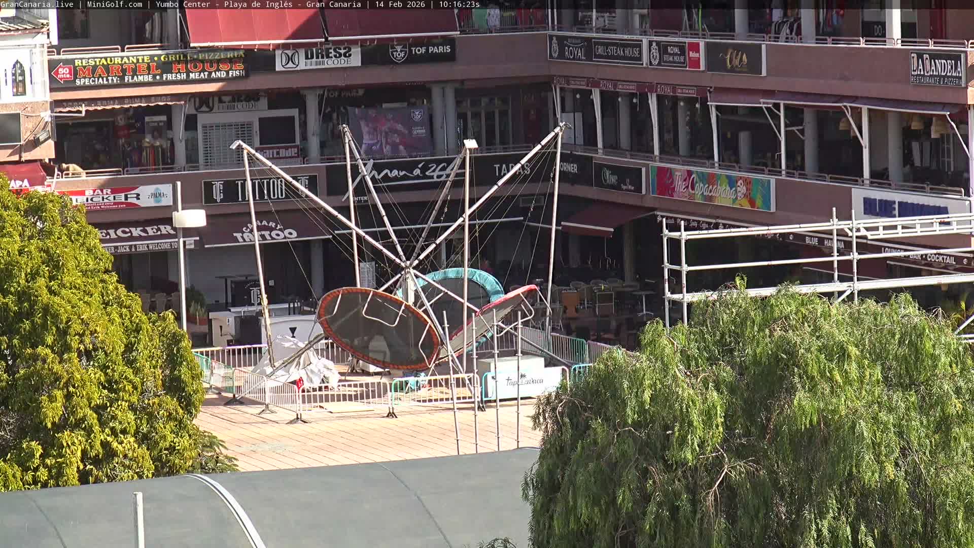 Gran Canaria, Playa del Ingles City & Yumbo Centrum Shopping Mall Live Cam - Playa del Inglés, San Bartolomé de Tirajana, Gran Canaria, Canary Islands (Canarias), Spain