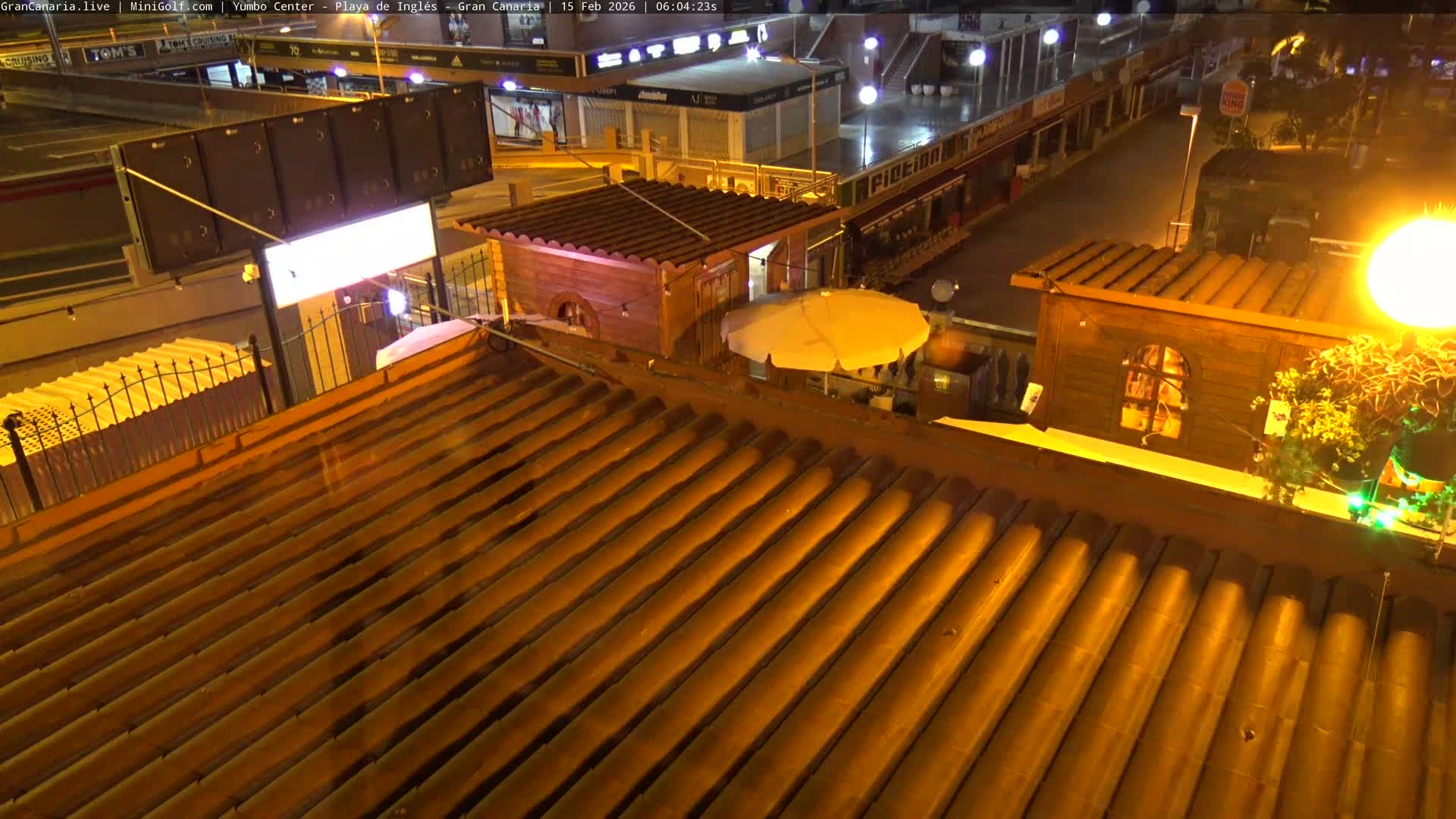 Gran Canaria, Playa del Ingles City & Yumbo Centrum Shopping Mall Live Cam - Playa del Inglés, San Bartolomé de Tirajana, Gran Canaria, Canary Islands (Canarias), Spain