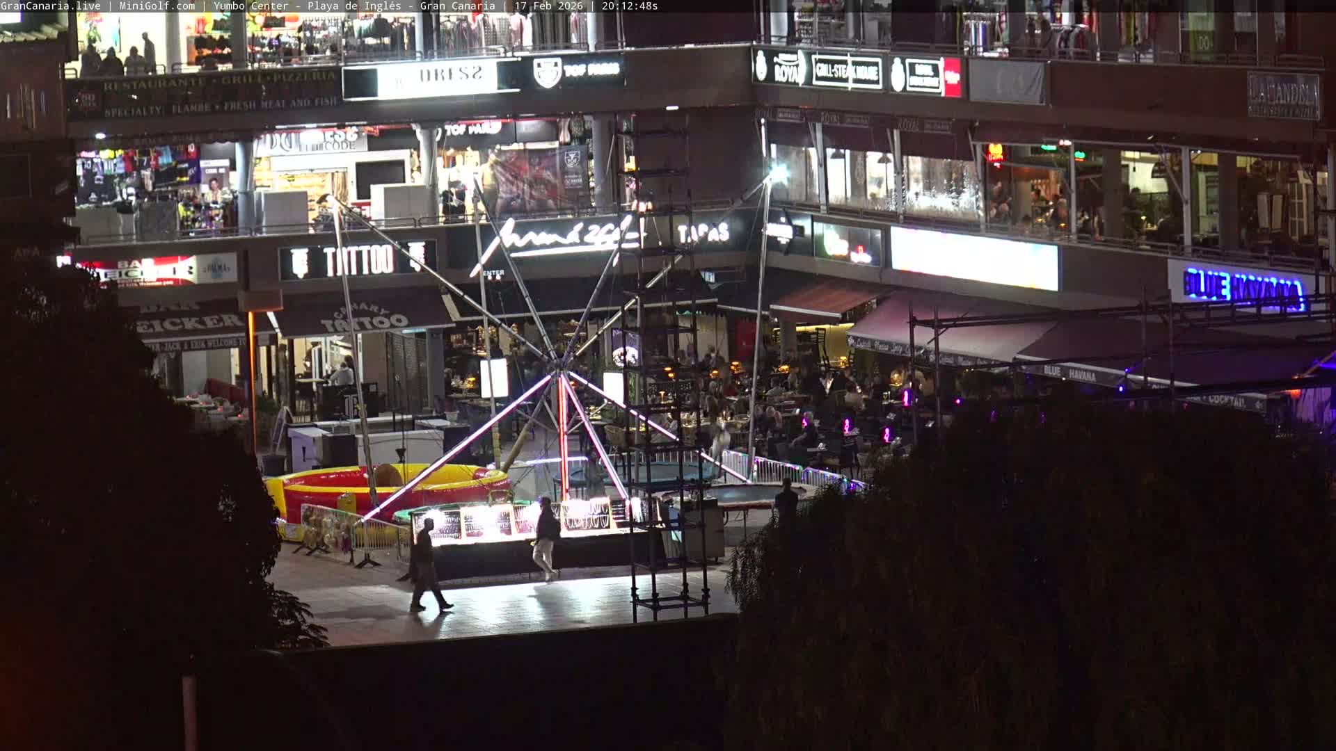 Gran Canaria, Playa del Ingles City & Yumbo Centrum Shopping Mall Live Cam - Playa del Inglés, San Bartolomé de Tirajana, Gran Canaria, Canary Islands (Canarias), Spain