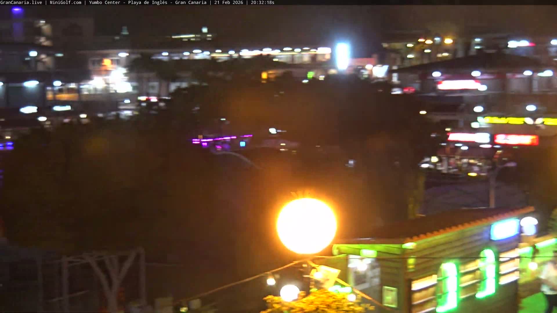 Gran Canaria, Playa del Ingles City & Yumbo Centrum Shopping Mall Live Cam - Playa del Inglés, San Bartolomé de Tirajana, Gran Canaria, Canary Islands (Canarias), Spain