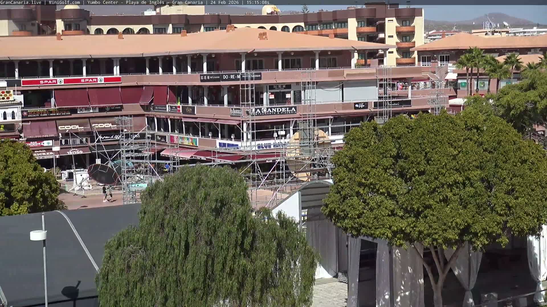 Gran Canaria, Playa del Ingles City & Yumbo Centrum Shopping Mall Live Cam - Playa del Inglés, San Bartolomé de Tirajana, Gran Canaria, Canary Islands (Canarias), Spain