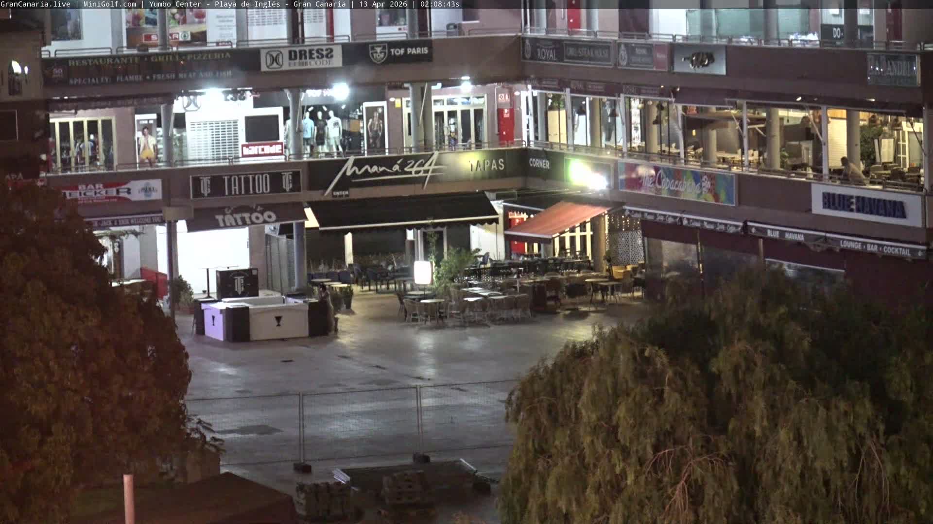 Gran Canaria, Playa del Ingles City & Yumbo Centrum Shopping Mall Live Cam - Playa del Inglés, San Bartolomé de Tirajana, Gran Canaria, Canary Islands (Canarias), Spain