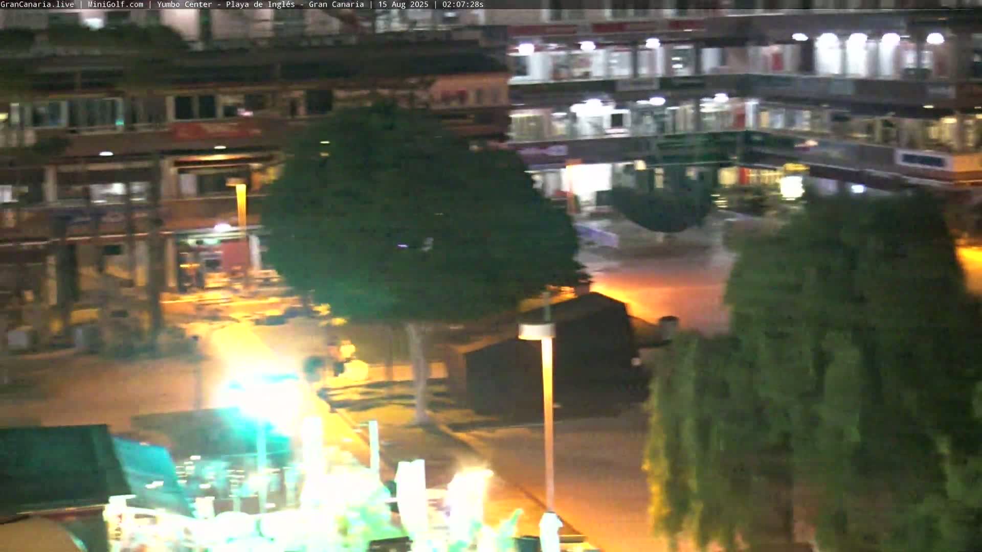 Gran Canaria, Yumbo Centrum Shopping Mall Mini Golf Field Live Cam - Playa del Inglés, San Bartolomé de Tirajana, Gran Canaria, Canary Islands (Canarias), Spain
