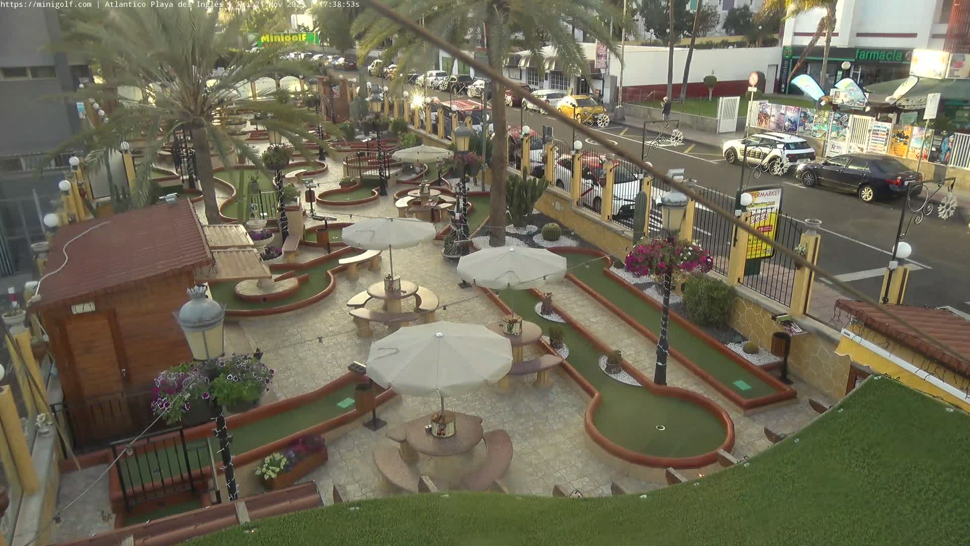 Gran Canaria, Playa del Ingles City & Atlantico Mini Golf Field Live Cam - Playa del Inglés, San Bartolomé de Tirajana, Gran Canaria, Canary Islands (Canarias), Spain