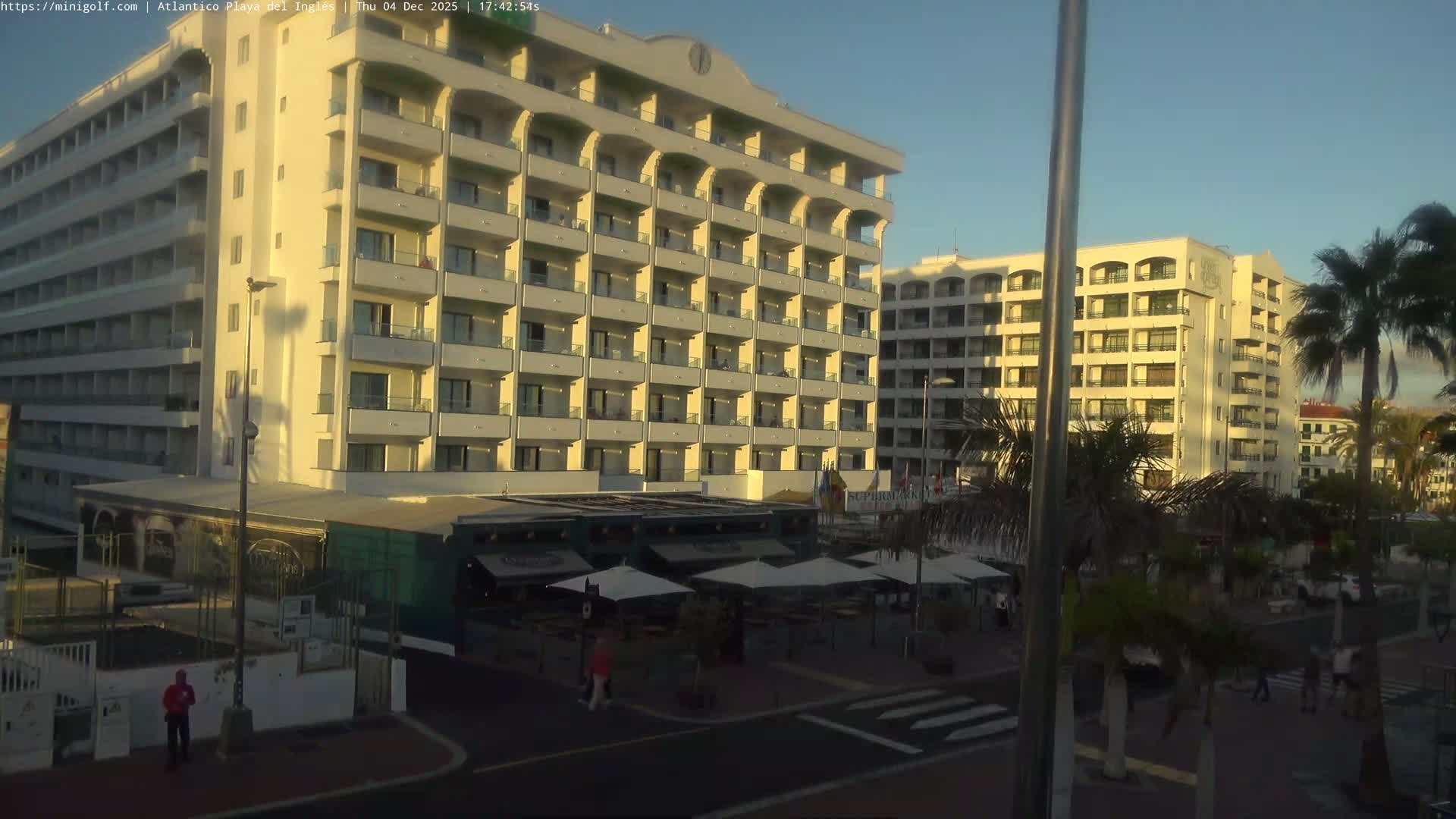 Gran Canaria, Playa del Ingles City & Atlantico Mini Golf Field Live Cam - Playa del Inglés, San Bartolomé de Tirajana, Gran Canaria, Canary Islands (Canarias), Spain