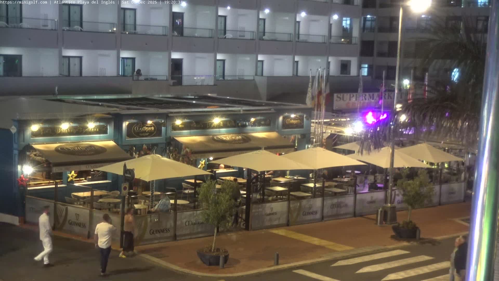 Gran Canaria, Playa del Ingles City & Atlantico Mini Golf Field Live Cam - Playa del Inglés, San Bartolomé de Tirajana, Gran Canaria, Canary Islands (Canarias), Spain