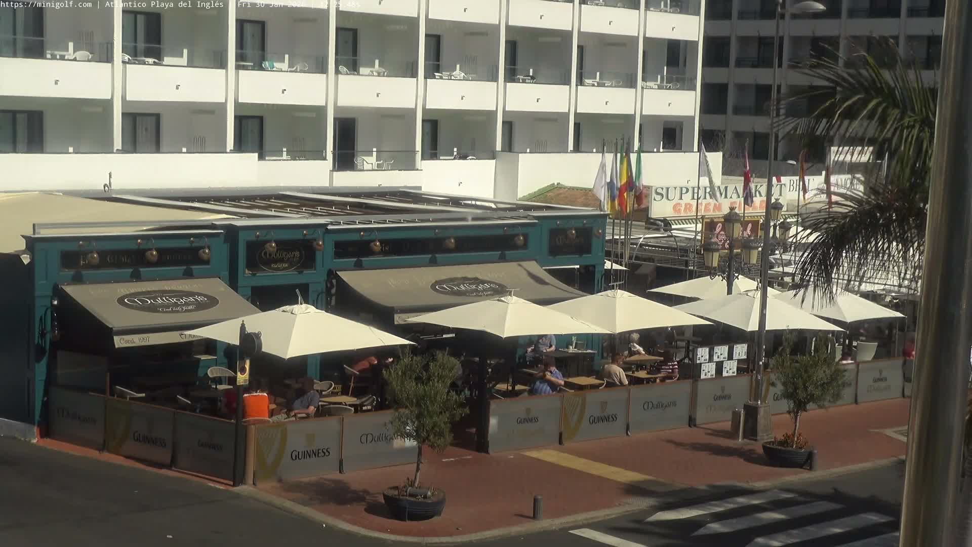Gran Canaria, Playa del Ingles City & Atlantico Mini Golf Field Live Cam - Playa del Inglés, San Bartolomé de Tirajana, Gran Canaria, Canary Islands (Canarias), Spain